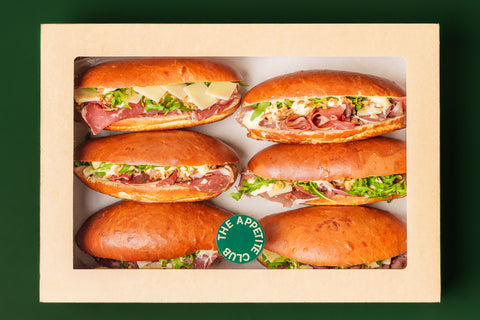 Gerookte ribeye met mierikswortel mayo en parmezaan